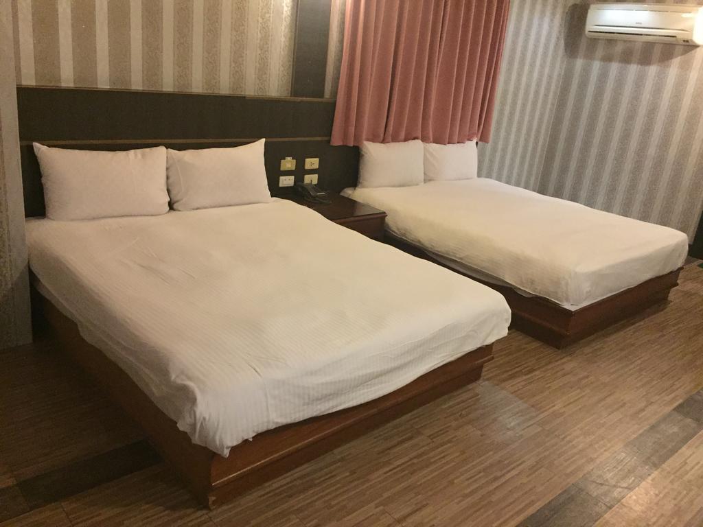 Bazhong Sentosa Hotel เกาสง ภายนอก รูปภาพ